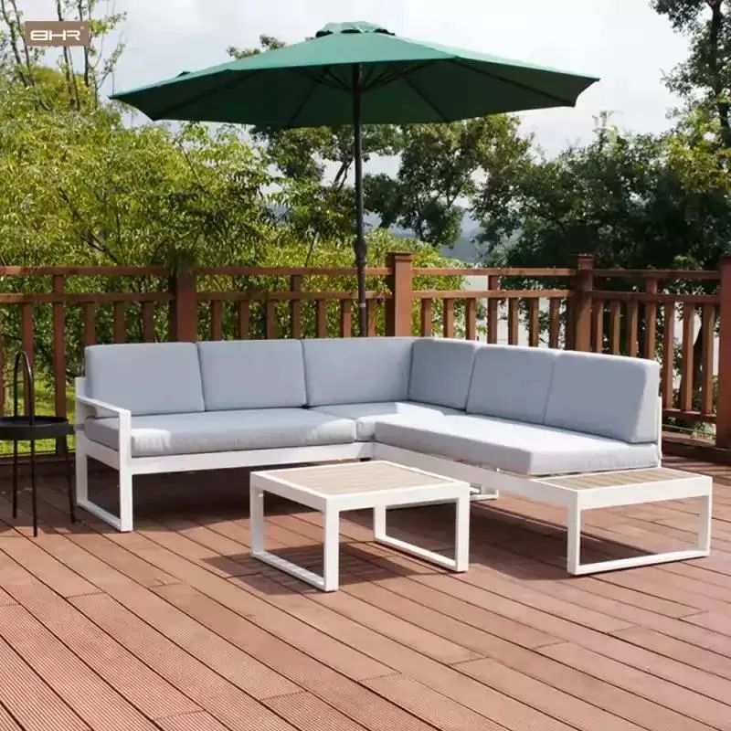 Hot Sale Modern Leisure Style Outdoor Waterproof PE Wicker Patio Rattan Sofa Set with Coffee Table